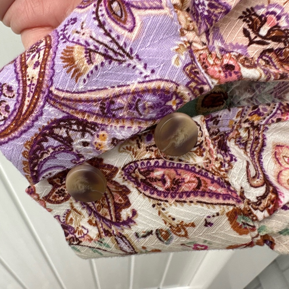LOFT Lavender, Mint & Cream Floral Patchwork Blouse- Medium- - Picture 5 of 13